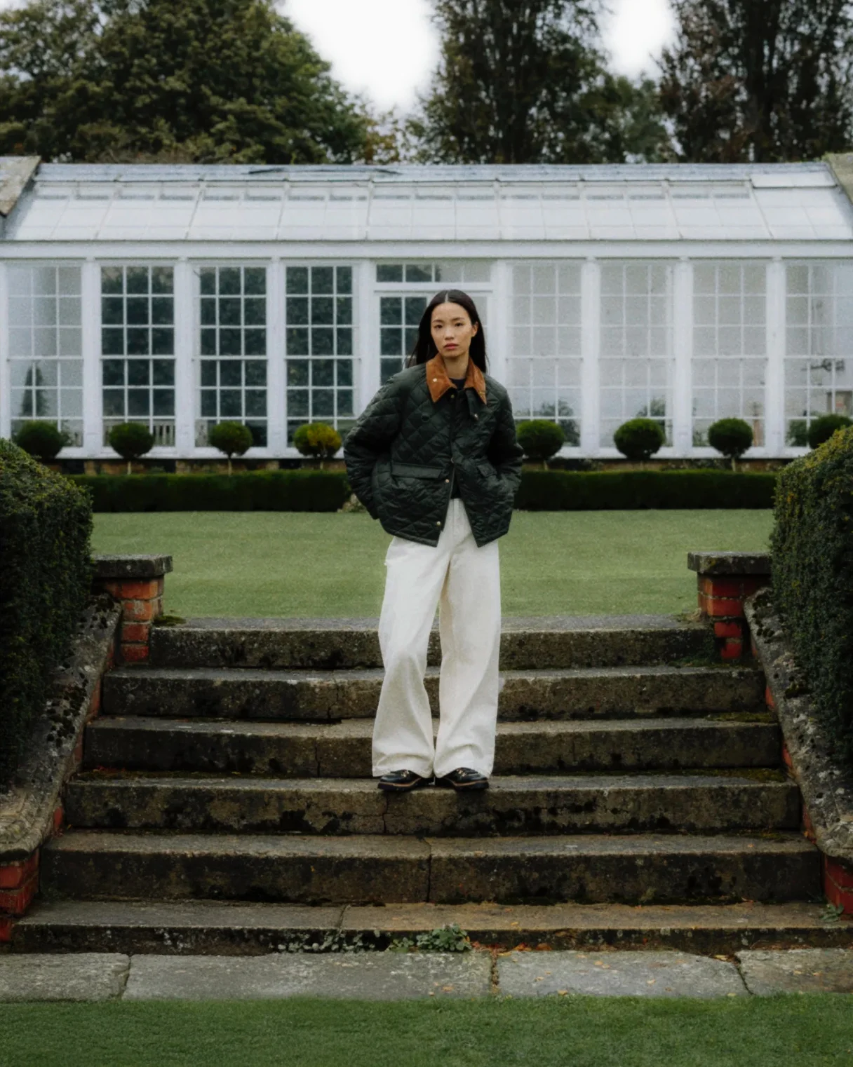 Home gallery image 00002